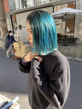 アルカナ 明治神宮前原宿(ARCANA) ターコイズグリーン　ブルー　バレイヤージュ　デザインカラー