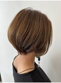 大人可愛い前下がりひし形小顔ボブゆったりショート