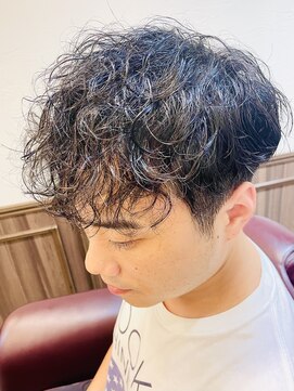 ミリオンバックス 上野(Million Bucks) MEN'S HAIR/リバースセンターパート/ニュアンスパーマ/ツイスパ