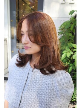 ビュートリアム 広尾(BEAUTRIUM) 大人のローレイヤーミディアム