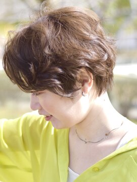 スイ(Sui) ショート/パーマ/ナチュラル/艶髪/Nドット