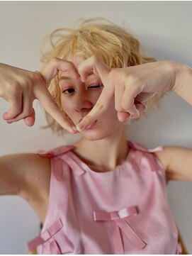 ミッケ(mikke) ボブ×ブロンドカラー