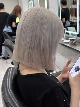 ジェプシー(JPCY) ボブ/ホワイトカラー/ホワイト