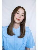 アンリオ ティエラ(an rio TIERRA)&nbsp;ツヤさらストレート×センター分け