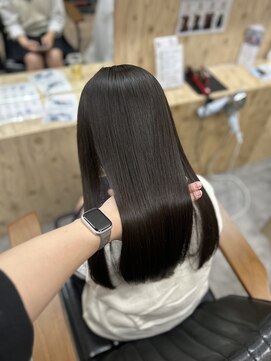 ヌープヘアーアイス(NUUP.hair ici) 【美髪】光をまとった艶髪ストレート◎