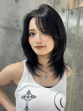 ロンドメリア 天神大名店(Lond Melia) 小顔に見せるミディアムヘア/韓国ヘア/ダブルカラー
