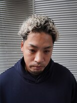 メンズグルーミングナンバーナイン(MEN'S GROOMING NUMBER NINE)&nbsp;ホワイトメッシュ/フェードカット/ツイスパ