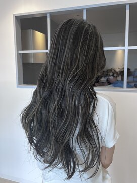 ロテ(LOTE.) ハイライト/ハッシュカット/クラゲヘアー/黒髪カタログ/一宮