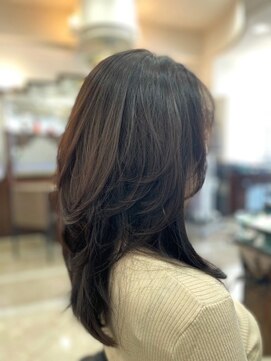 セミロングレイヤー