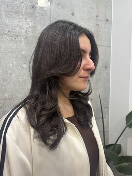 ボンズサロン オモテサンドウ(BONDZSALON OMOTESANDO) 大人レイヤー×顔まわりレイヤー×バタフライカット【表参道】