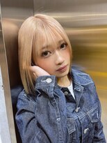 ハイパー(HYPER)&nbsp;ホワイトミルクティー × 切りっぱなしボブ