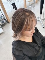 チェレ アズーリ 狭山店(Chere azuri) スカンクヘア風ハイライトカラー/くびれウルフ/アンブレラカラー
