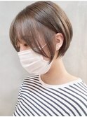 調布イルミナカラーウルフショートボブアッシュブラウンカラー