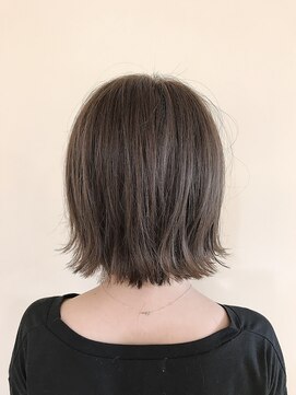 クイントネオリーブ 自由が丘正面口店(quint:neolive) 【neolive quint 自由が丘】岩崎裕貴 Neolive スタイル