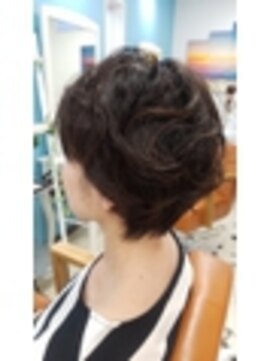 アラワラブルー(arrawarra blue) メリハリショートヘア/20代/30代/40代/50代/倉敷駅/白楽町
