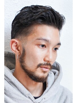 メイドマンバーバーショップ 西宮北口(MADE MAN BARBER SHOP) 【西宮初かりあげ専門店☆】フェードバーバーツーブロビジネス
