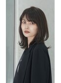 外ハネ/ミディアム/レイヤー/シースルーバング/伸ばしかけ/美髪