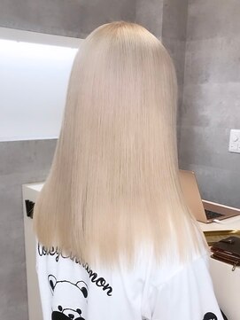 モーション 新宿(motion) ケアブリーチ/ダブルカラー/韓国ヘア/髪質改善