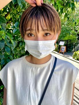 ロット 横浜(lot) バレイヤージュ/ダブルカラー/マッシュショート［横浜駅］