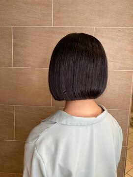 オナー(honor) 髪質改善/暗髪/フェザーボブ/透明感/うる艶/フレンチガーリー