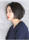 前上がりショートボブ/丸みショートボブ/耳かけショートボブ