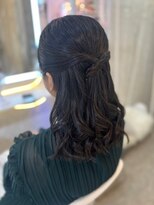 結婚式 二次会 お呼ばれ ハーフアップ