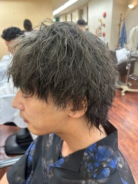 メンズ美容室 タカミ アッシュグレー×ツイストスパイラルパーマ　ブリーチパーマ