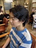 リンネ(Lin'ne)&nbsp;センターパート×スパイラルパーマ