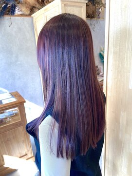 ウイ(ui) 【艶と魅力的】ボルドーカラー