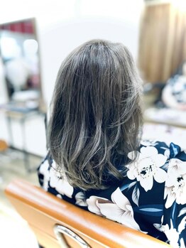 いちのはの写真/大人女性の髪に優しい薬剤を使用。髪へのダメージを抑えて、艶やかな仕上がりに導いてくれる◎