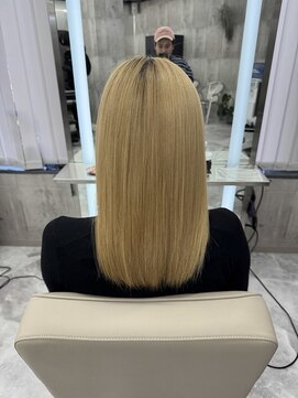 エヴァン(HEVIN) ブリーチ毛に美髪矯正+髪質改善トリートメント