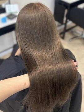 シェノン フェム 名古屋 名駅店(CHAINON×FeM#) 透明感/大人girly/顔周り/名古屋/名駅/髪質改善/レイヤーカット