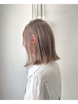 ミュー(Mu) ベージュ　ベージュカラー