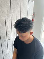 エン(en)&nbsp;フェザー×テーパーフェード