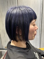 ロナロナ 髪質改善 白髪ぼかしブルーカラー大人ボブ