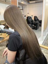 ノーヴィス 心斎橋(NOViiiCE)&nbsp;ナチュラルレイヤー/透明感ベージュ
