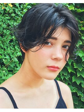 グッデイ ヘアー(GOOD DAY HAIR) センターパート ボルドー クラシカル ワンレン 大人ボブ 下北沢