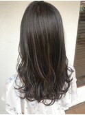 大人可愛いハイライトカラー
