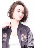 前下がりボブ・  内巻きワンカール・  ボブショート・暗髪