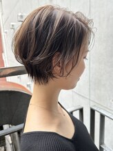 マイラ 銀座(myla)&nbsp;フレンチカジュアルの斜めバングショート【Yamaki Ayako】