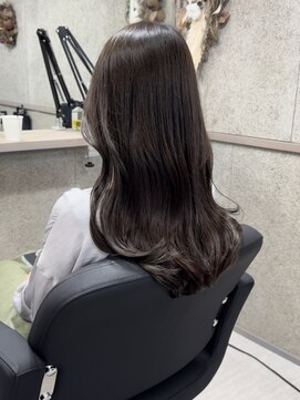 プロム(plom) 韓国風くびれ内巻き