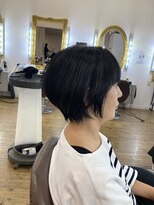 コワファースト 別府&nbsp;黒髪クビレショート