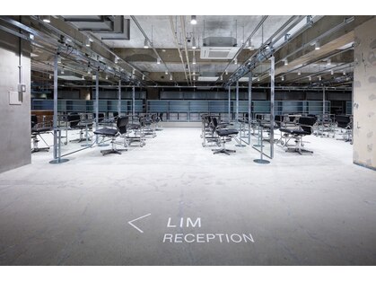 リム(LIM)の写真
