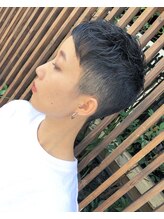 白髪が気になる、、、お任せください！ブリーチ使わずにちょっと気になる白髪なくします◎