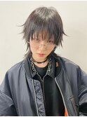 黒髪シャギーウルフ