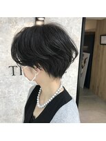 マルフェ 天王寺(marfe)&nbsp;ハンサムショート　大人ショート　センターパート