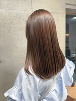 エウペ 渋谷(WEUPE)&nbsp;斜めバング/グレージュカラー/デザインカラー/シルキーベージュ