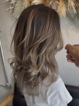 サーパス(Surpass) ハイライトカラー【Surpass 立川】