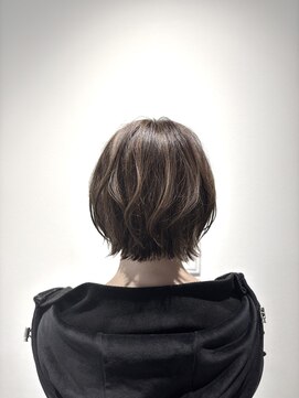 キブン(KIBUN) KIBUN/ハイライト/白髪ぼかし/ショート/ボブ