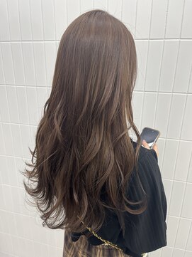 イル 天神西通り店(ill) レイヤーカット/ココアブラウン（天神/大名）